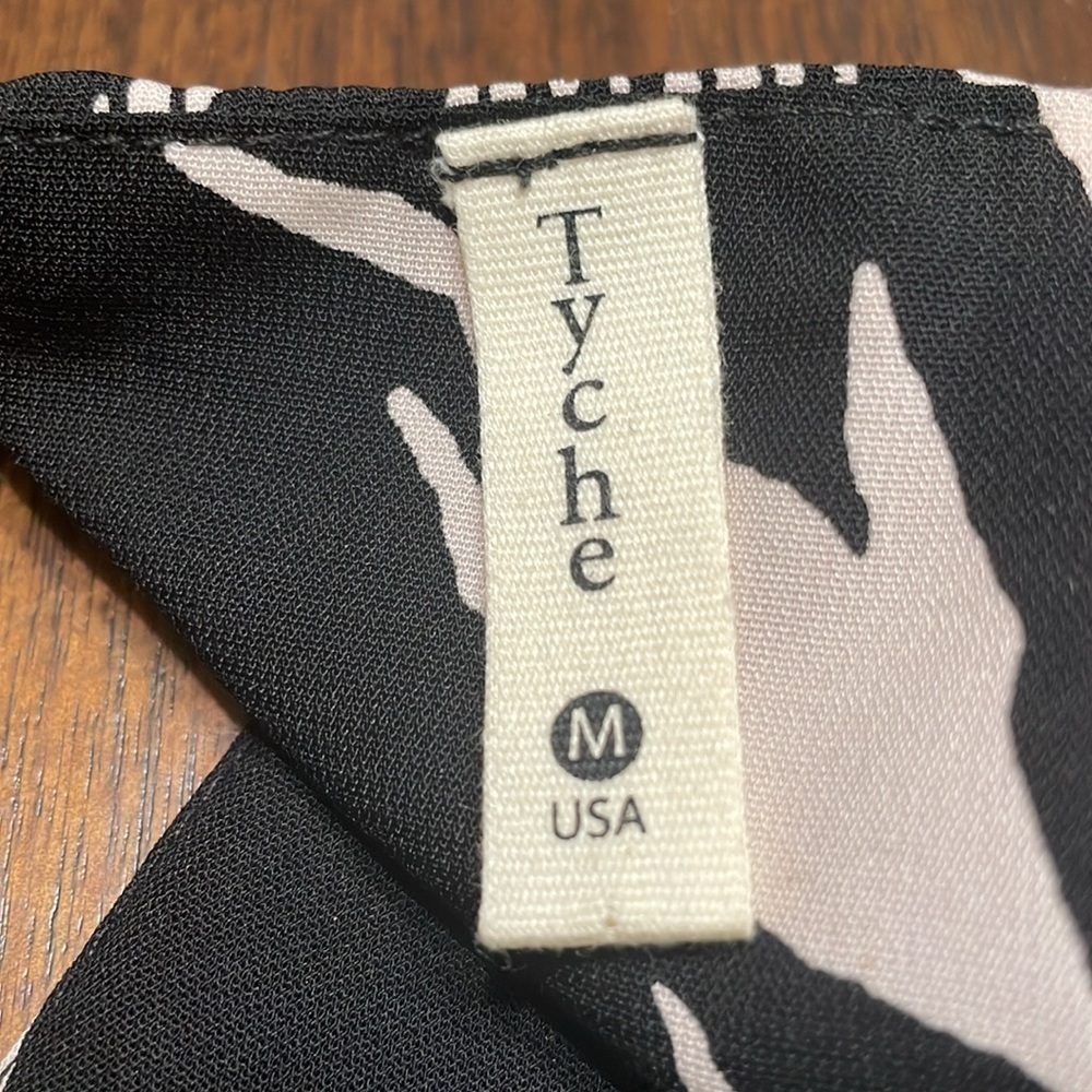 Tyche Black and White Patterned Halter Dress - Picture 6 of 9